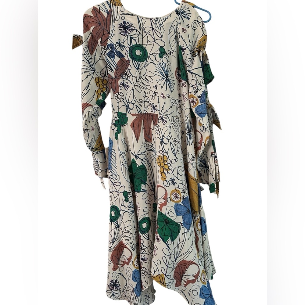 BCBG SIZE 2 Print Ruffle Dress - Picture 5 of 7
